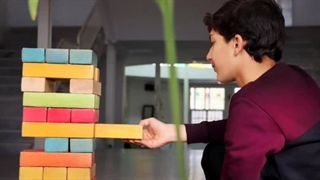 بازی برج هیجان گروهی که جذابیت بسیار زیادی دارد