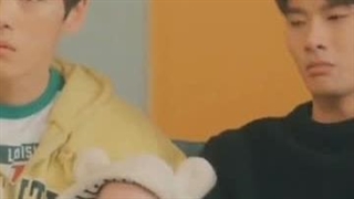 ویدیو از سریال خنده در وایکیکی