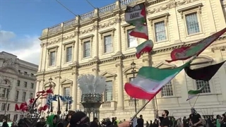 بچه‌های هیئت قمر بنی هاشمِ لندن پیام دادن و گفتن : خیالتون راحت! ما لندن رو حسینیه کردیم