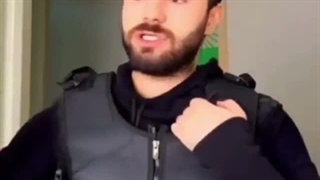 میکی کلافه