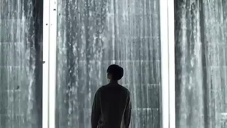 چقدر من با این موزیک ویدیو عشق میکنم fake love
