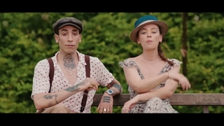Can_Bonomo_-_Rüyamda_Buluttum__ft._Demet_Evgar