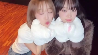 چالش catch از Yena و Chaewon لسرافیم _ کپ مهمممم