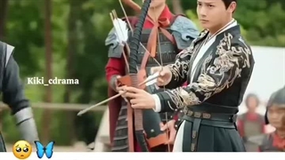 میخواد زنشو بترسونه