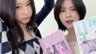 آپدیت اینستاگرام"stylecaster" با ریوجین و چریونگ "Ryujin, Chaeryeong"من البوم میخوام البوم بدید