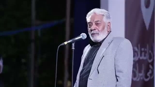 مداحی حاج محمد نوروزی در تجمعات شبانه مردمی میدان انقلاب در جنگ رمضان 1405/2/31