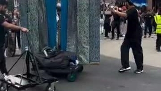 و بسیجی ها مردمی لندن....جالبه!...