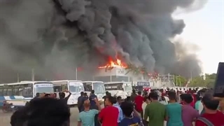 اولین تصاویر از آتش‌سوزی کارخانه هیوندا