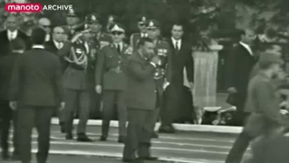 آئین ادای سوگند دانشجویان دانشکده افسری، اعطای درجه و تمرینات ورزشی در مقابل محمدرضا شاه پهلوی ۱۳۴۹ خورشیدی
