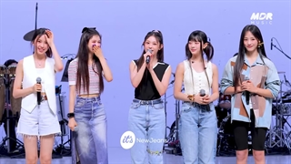 اجرای Attention از Newjeans در It's live