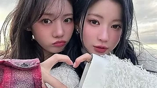 ولے هر آسایے نیاز بـہ یـہ رورا בاره⭑