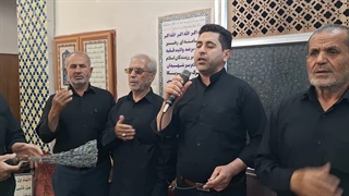 مراسم عزاداری هیئت زنجیرزنی اخی جهان (8) ـ محرم 1405