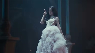 JISOO - CLICK (Official MV)
