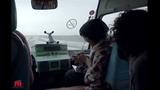 فیلم‌سینمایی بندر بند - منیژه حکمت
