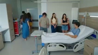 سریال هنوز ۱۷ سالشه قسمت ۱۸ با زیر نویس فارسی