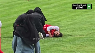 مصدومیت شدید هلاله عبداللهی بازیکن زنان پرپسولیس و تعویض از زمین بازی
