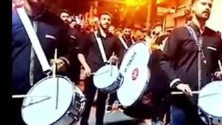 زنجیرزنی بوی بهشت می ایدازکربلای تو