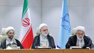 رئیس عدلیه چرا شخصا با متهمان پرونده کارچاق‌کنی صحبت کرد؟!