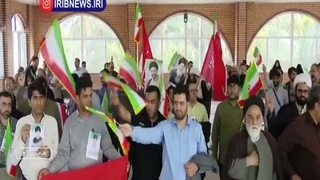 اساتید دانشگاهها در تنگه هرمز در میانه نبرد هرمز زنجیره انسانی تشکیل دادند - مهر 1405